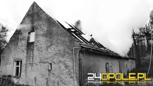 Pożar pustostanu w powiecie namysłowskim