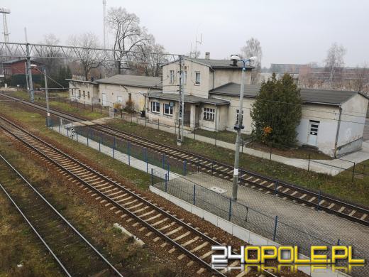 Ozimek kupi za złotówkę obiekt od PKP. Dworzec przejdzie metamorfozę