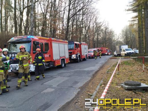 Samochód wjechał pod cysternę kolejową. Ćwiczenia w Sławięcicach