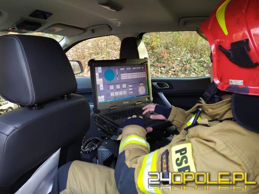 Samochód wjechał pod cysternę kolejową. Ćwiczenia w Sławięcicach