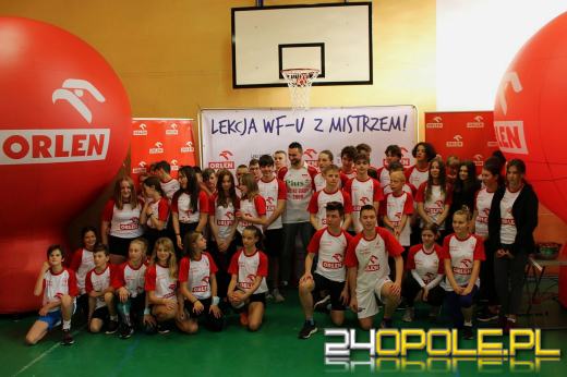 Uczniowie "Dużej Dwójki" trenowali z mistrzem