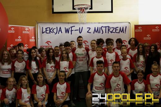 Uczniowie "Dużej Dwójki" trenowali z mistrzem