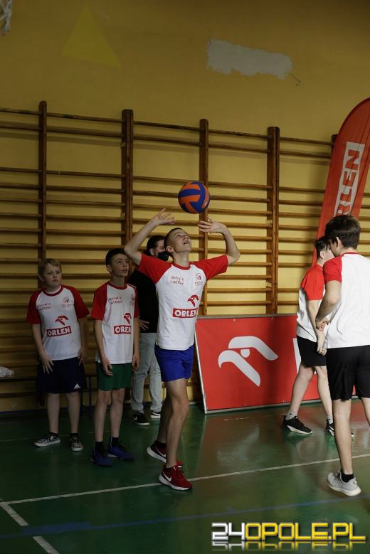 Uczniowie "Dużej Dwójki" trenowali z mistrzem