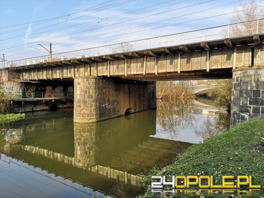 PKP szykuje się do remontu wiaduktu kolejowego nad Młynówką