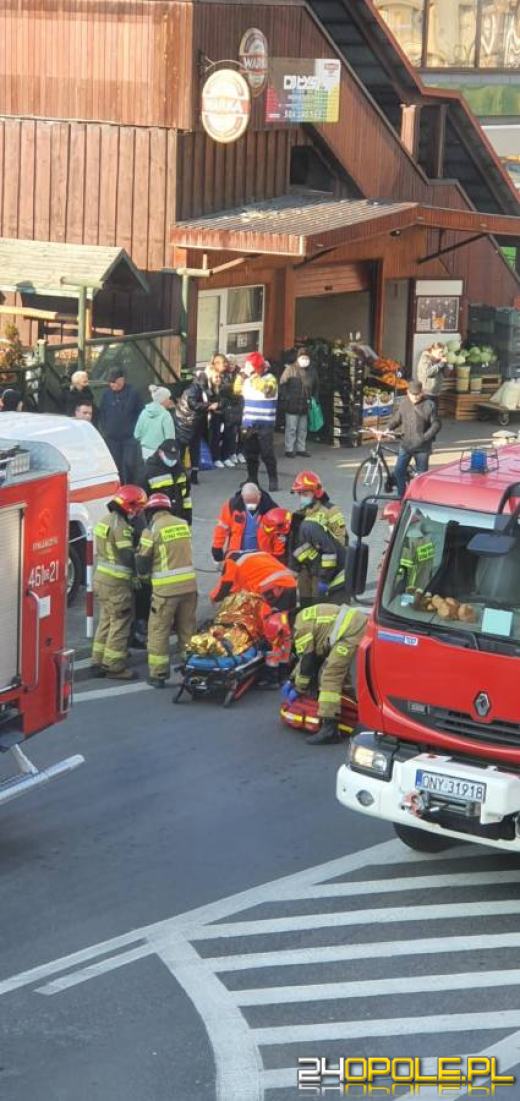 76-letni kierowca audi potrącił na przejściu dla pieszych 17-latka