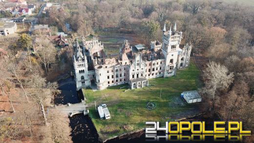 Pałac w Kopicach nadal bez właściciela. Czy to klątwa?