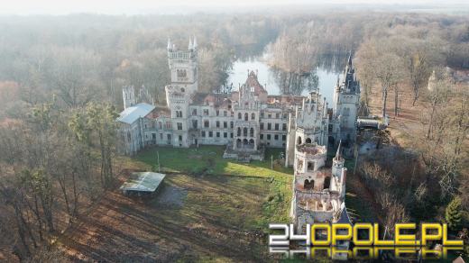 Pałac w Kopicach nadal bez właściciela. Czy to klątwa?
