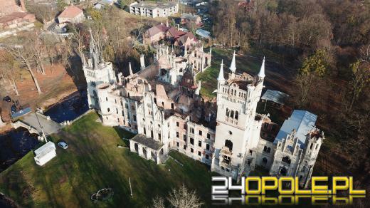 Pałac w Kopicach nadal bez właściciela. Czy to klątwa?