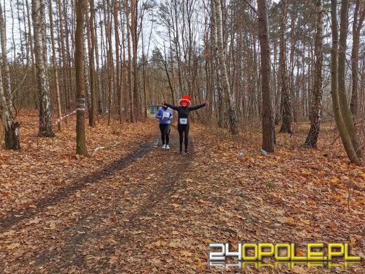 Po raz trzeci w Ozimku wystartował Bieg Mikołajkowy 