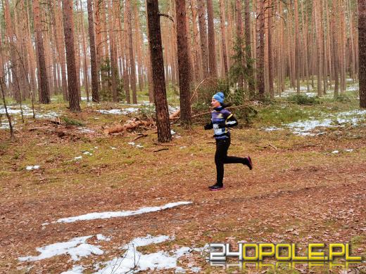 Po raz trzeci w Ozimku wystartował Bieg Mikołajkowy 