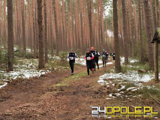 Po raz trzeci w Ozimku wystartował Bieg Mikołajkowy 