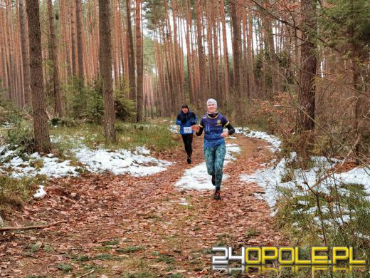Po raz trzeci w Ozimku wystartował Bieg Mikołajkowy 