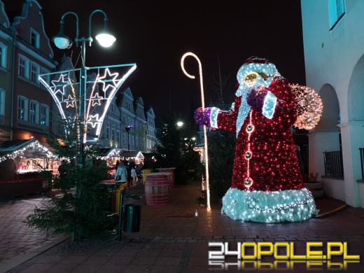 Trwa Jarmark Bożonarodzeniowy w Opolu