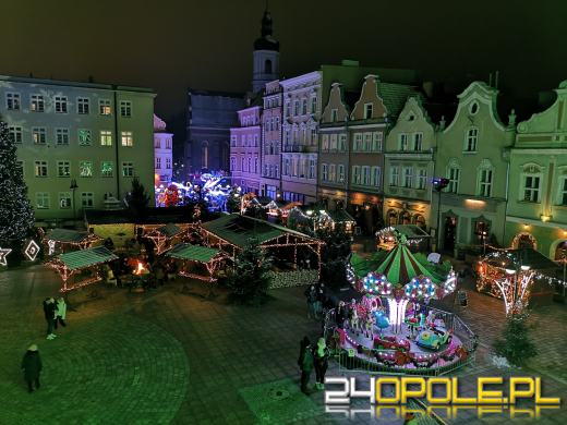 Trwa Jarmark Bożonarodzeniowy w Opolu