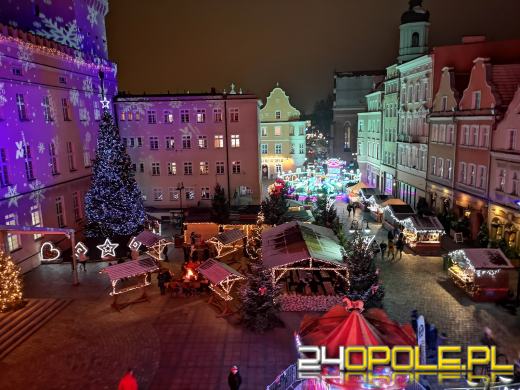 Trwa Jarmark Bożonarodzeniowy w Opolu