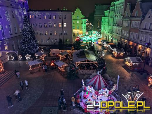 Trwa Jarmark Bożonarodzeniowy w Opolu