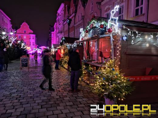 Trwa Jarmark Bożonarodzeniowy w Opolu