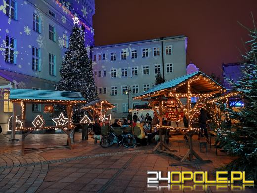 Trwa Jarmark Bożonarodzeniowy w Opolu