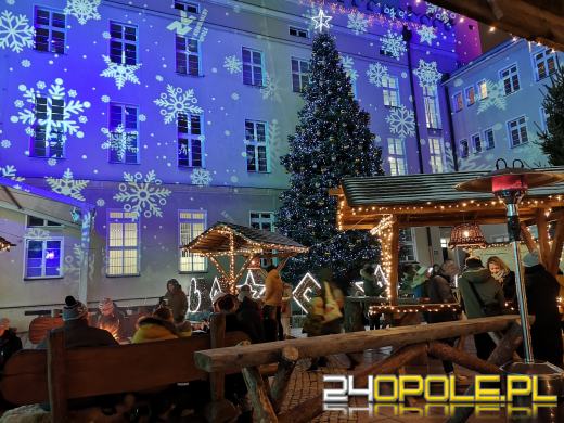 Trwa Jarmark Bożonarodzeniowy w Opolu