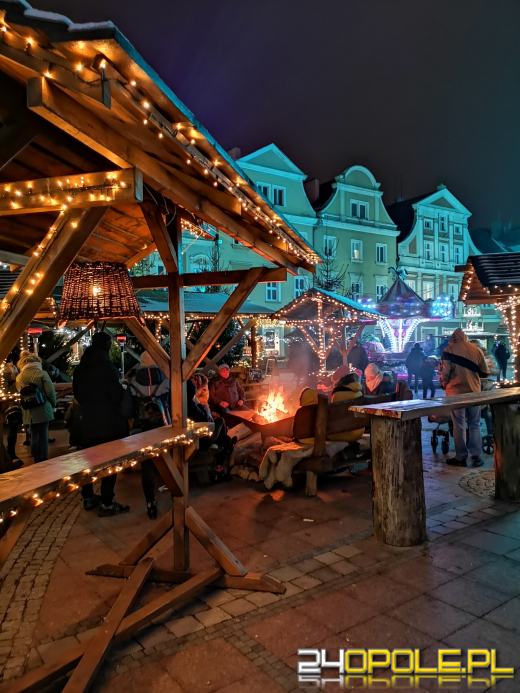 Trwa Jarmark Bożonarodzeniowy w Opolu