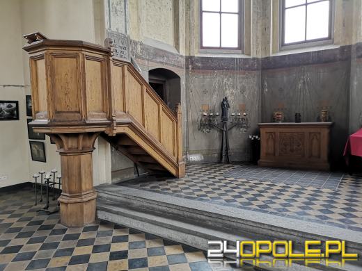 Ostatnie nabożeństwo odbyło się w tym kościele w roku 1978