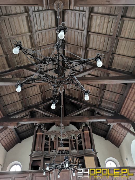 Ostatnie nabożeństwo odbyło się w tym kościele w roku 1978