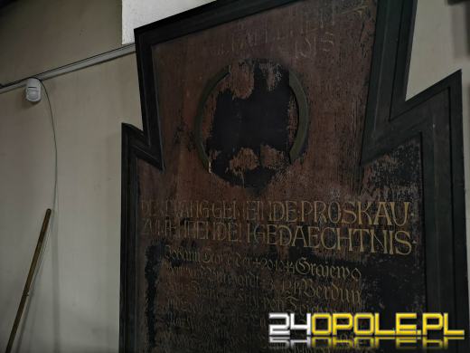 Ostatnie nabożeństwo odbyło się w tym kościele w roku 1978