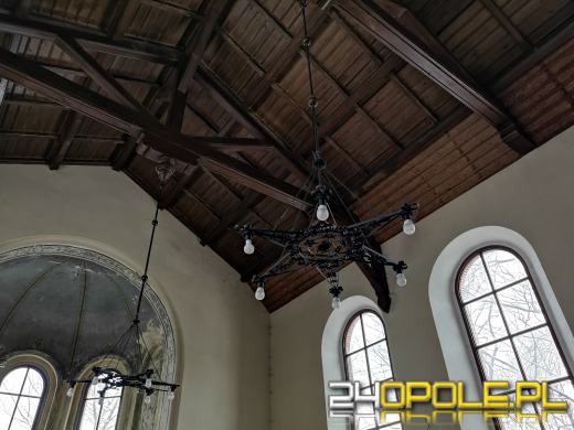 Ostatnie nabożeństwo odbyło się w tym kościele w roku 1978