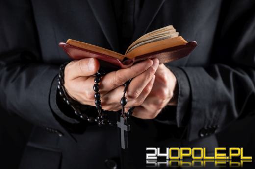 Kościelne władze same doniosły do prokuratury na księdza