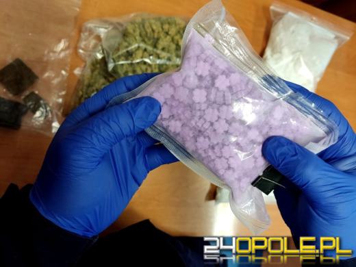 Na rynek nie trafi ponad 2 kilogramy narkotyków