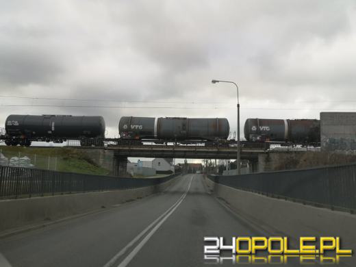 Wagon pociągu towarowego wykoleił się pomiędzy stacjami Opole Główne i Opole Zachodnie