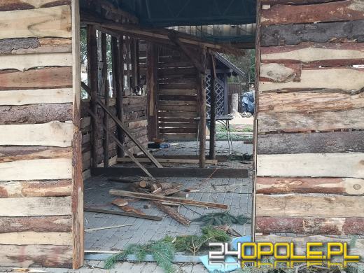 Powstaje szopka bożonarodzeniowa w Opolu-Szczepanowicach