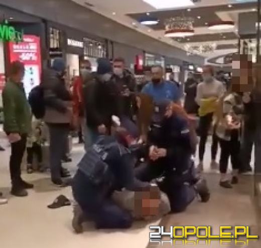 "Maseczkowa" akcja w C.H. Karolinka. Mężczyźnie grozi do 3 lat więzienia