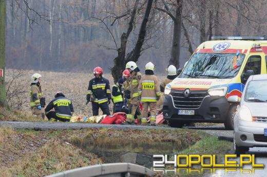 Czołowe zderzenie pojazdów w Dąbrowie. Lądował śmigłowiec LPR