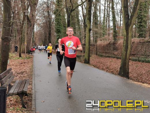 Biegowo upamiętnili zmarłego kolegę. Za nami "Szybka Piątka Jurka Siemaszki"