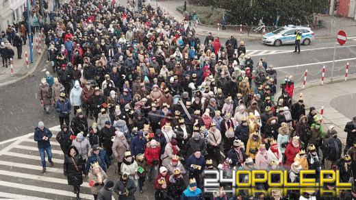 Setki Opolan na Orszaku Trzech Króli