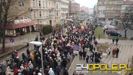 Setki Opolan na Orszaku Trzech Króli