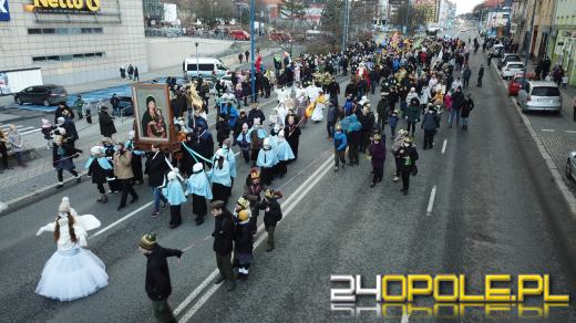 Setki Opolan na Orszaku Trzech Króli