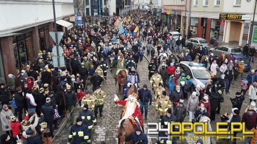 Setki Opolan na Orszaku Trzech Króli