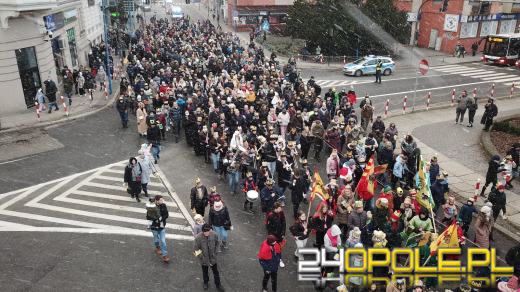 Setki Opolan na Orszaku Trzech Króli