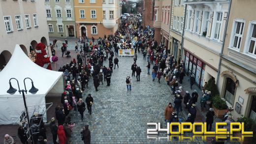 Setki Opolan na Orszaku Trzech Króli