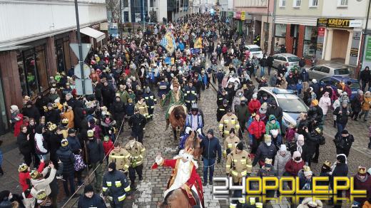 Setki Opolan na Orszaku Trzech Króli