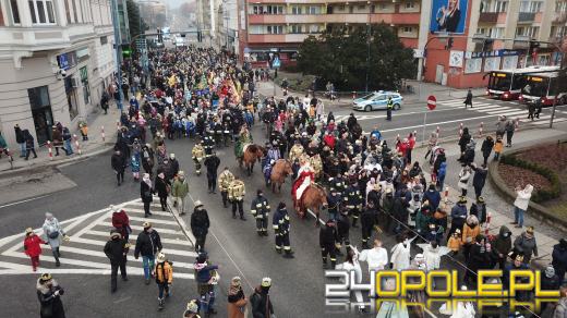 Setki Opolan na Orszaku Trzech Króli