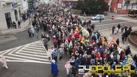 Setki Opolan na Orszaku Trzech Króli