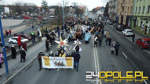 Setki Opolan na Orszaku Trzech Króli