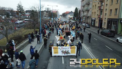Setki Opolan na Orszaku Trzech Króli