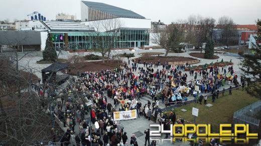 Setki Opolan na Orszaku Trzech Króli