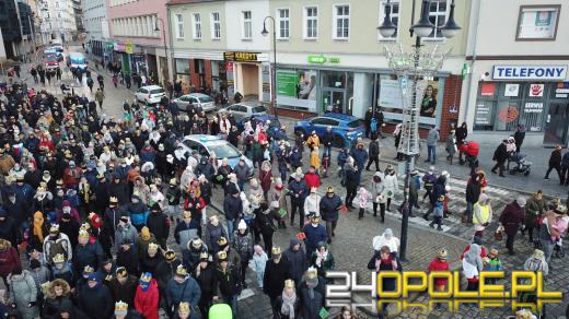 Setki Opolan na Orszaku Trzech Króli