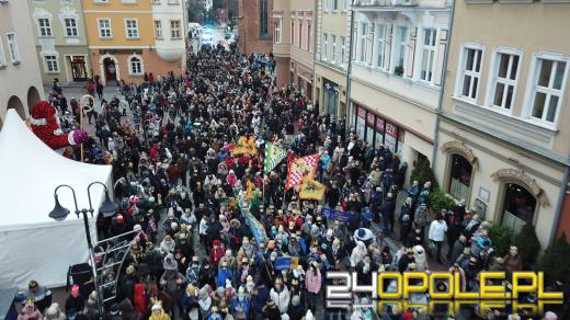 Setki Opolan na Orszaku Trzech Króli