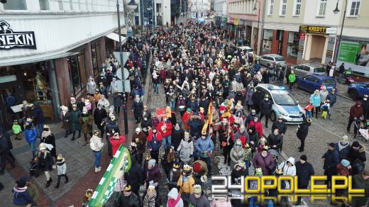 Setki Opolan na Orszaku Trzech Króli